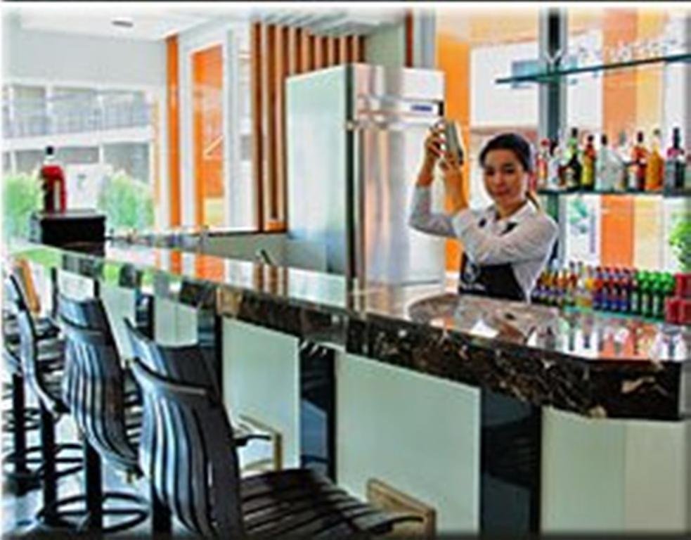 Hotel Marsi Pattaya Zewnętrze zdjęcie