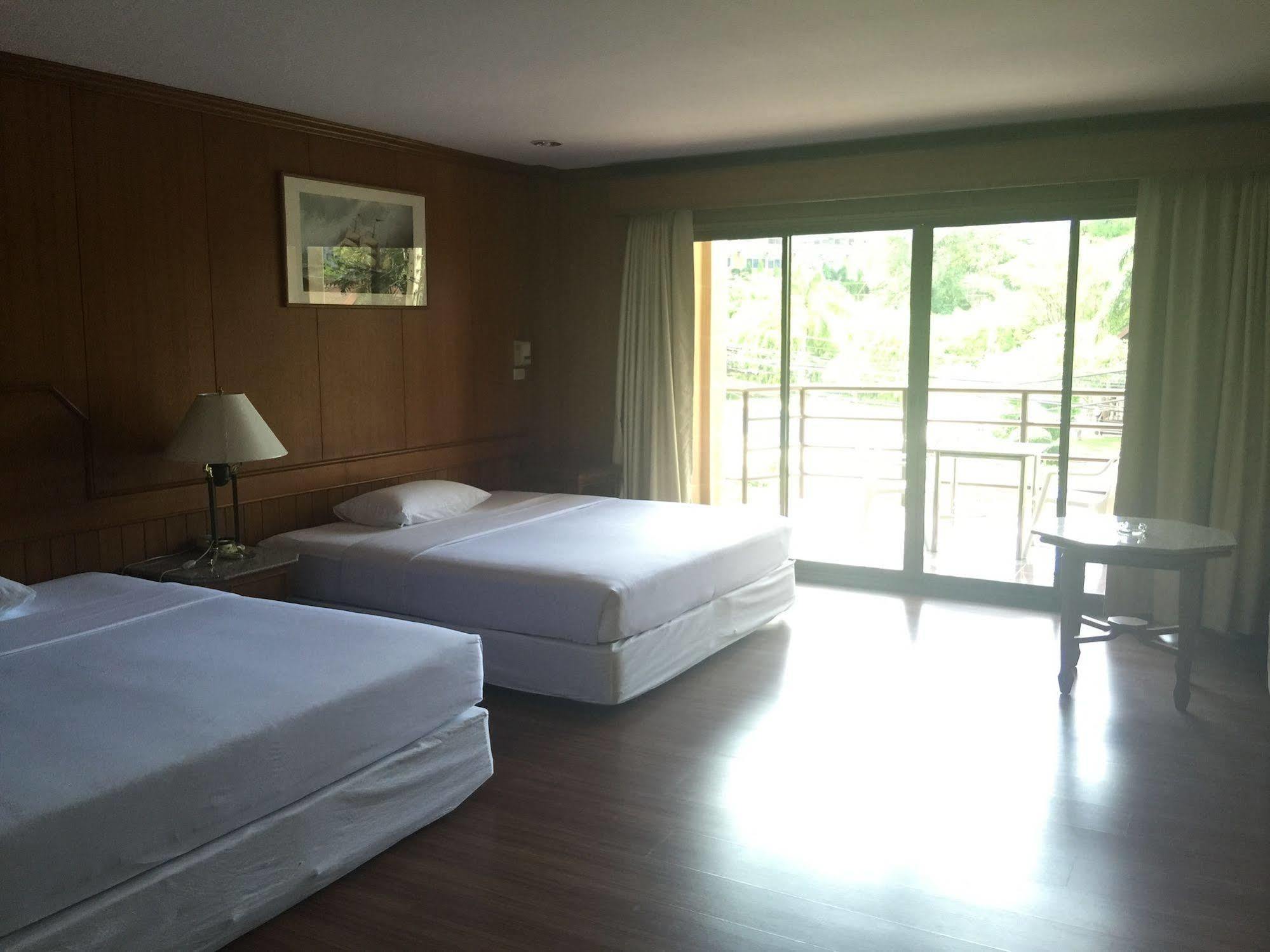 Hotel Marsi Pattaya Zewnętrze zdjęcie